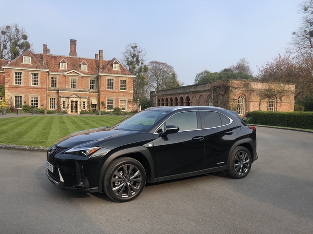 Lexus UX 250h hd model