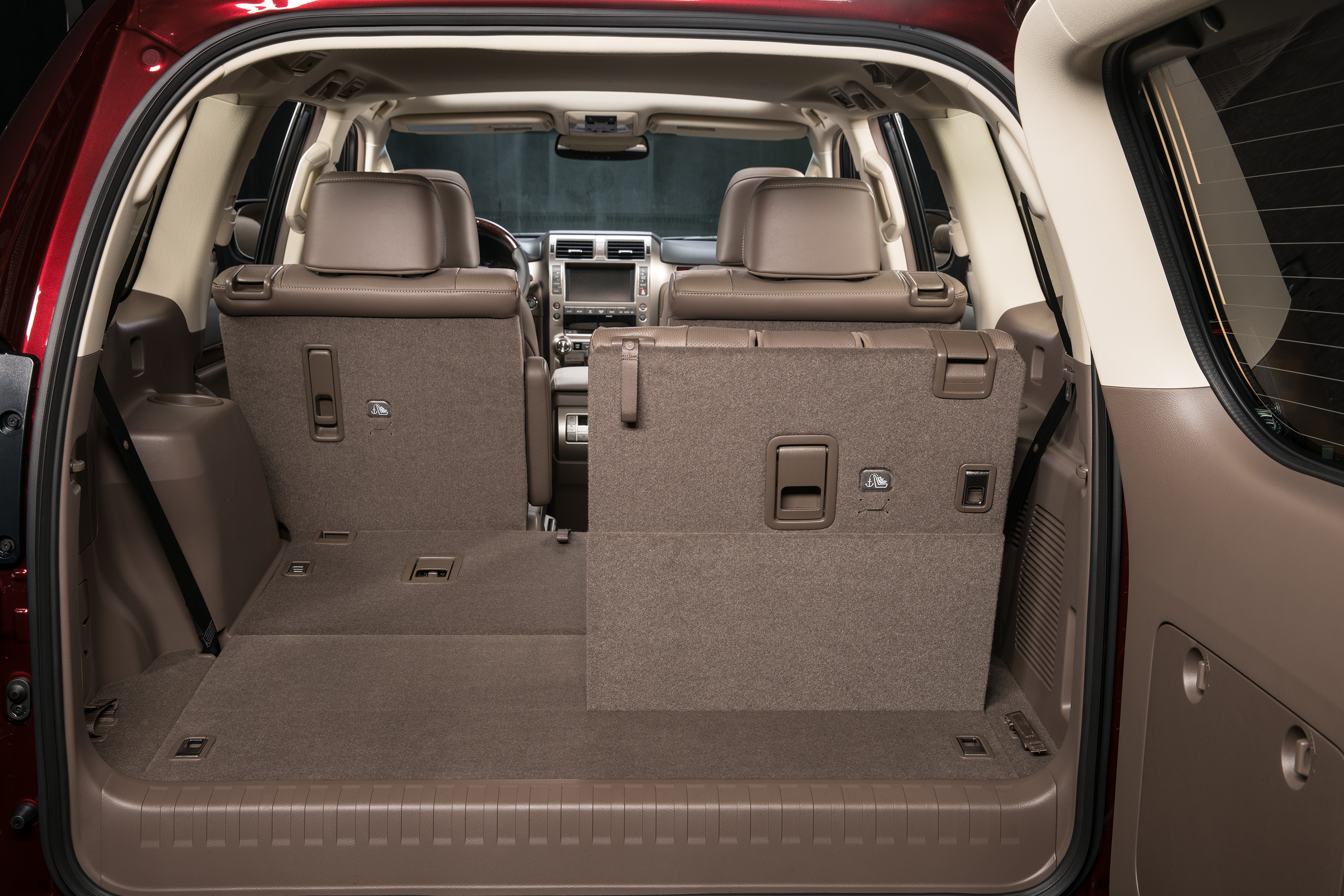 Lexus GX interior specifications