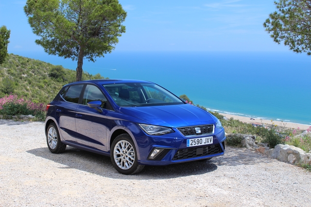SEAT Ibiza hatchback restyling SEAT Ibiza interior model