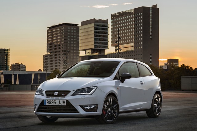SEAT Ibiza modern 2017 SEAT Ibiza hatchback 2017