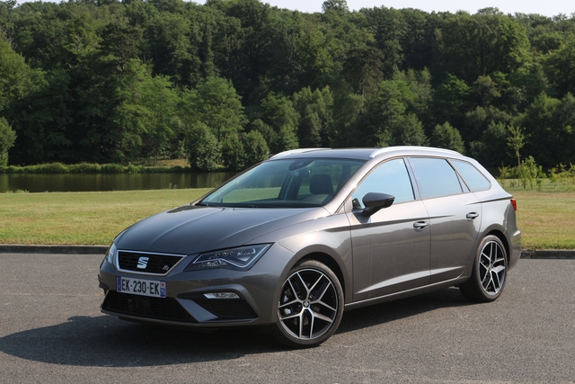 SEAT Leon ST Cupra hd model SEAT Leon ST Cupra exterior 2015