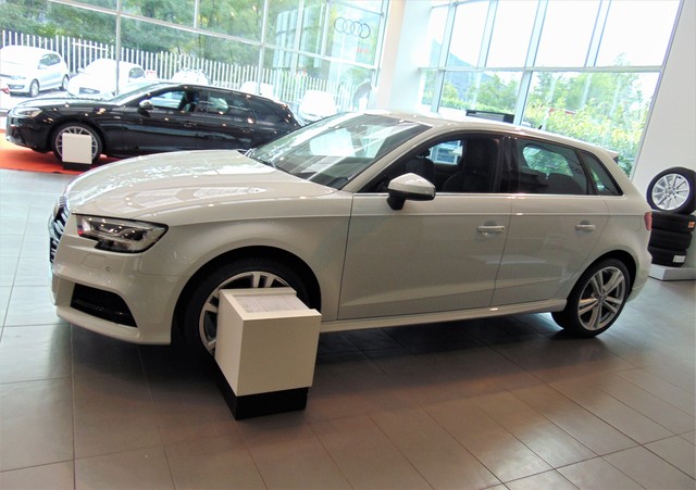 Audi A3 Sportback g-tron accessories big