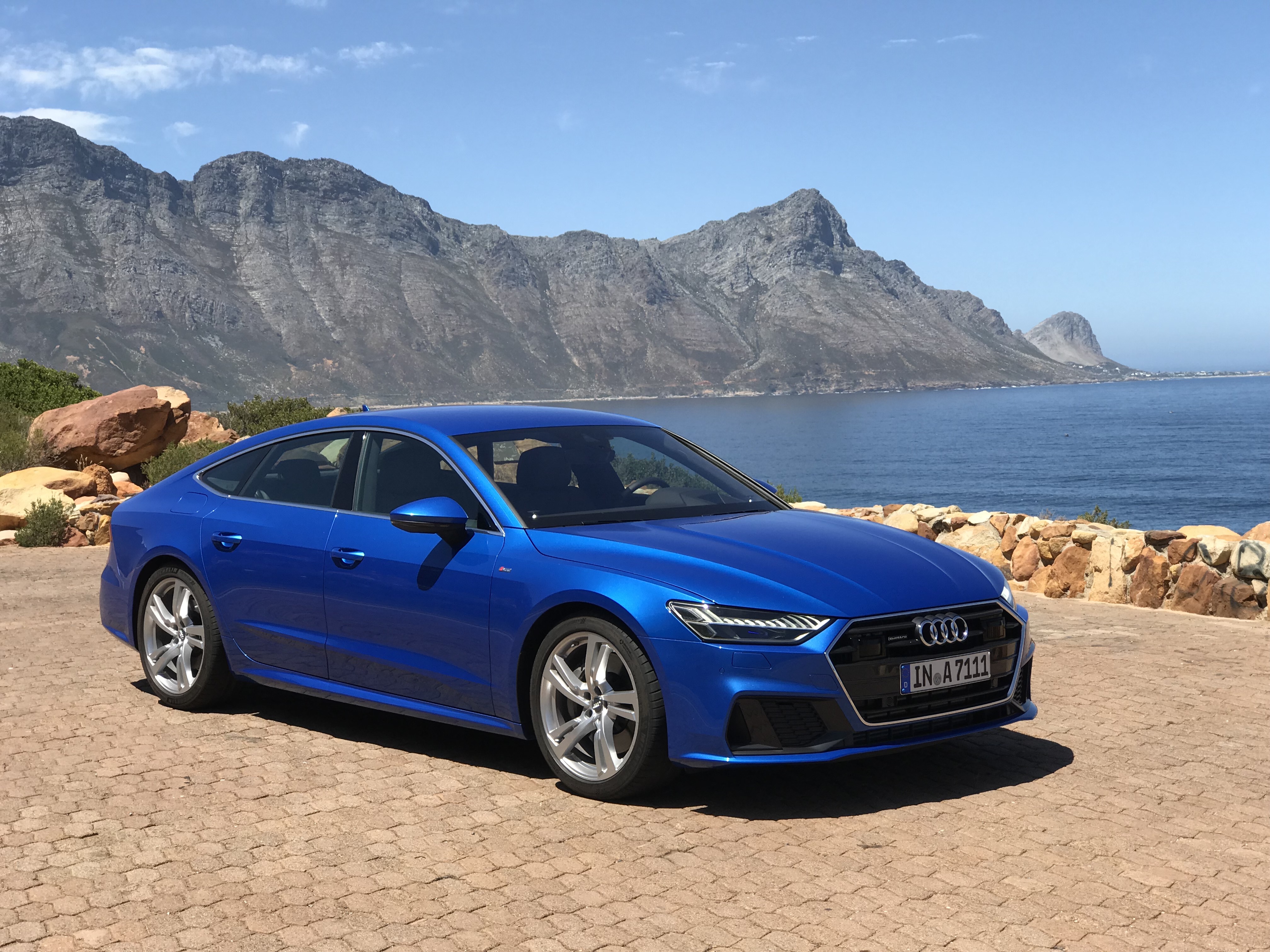 Audi S4 hd specifications