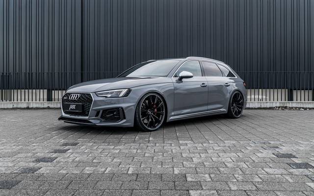Audi RS 4 Avant hd 2019
