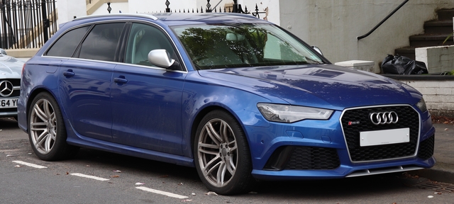 Audi RS 4 Avant hd photo
