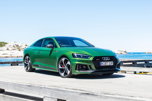 Audi RS 5 Sportback liftback specifications