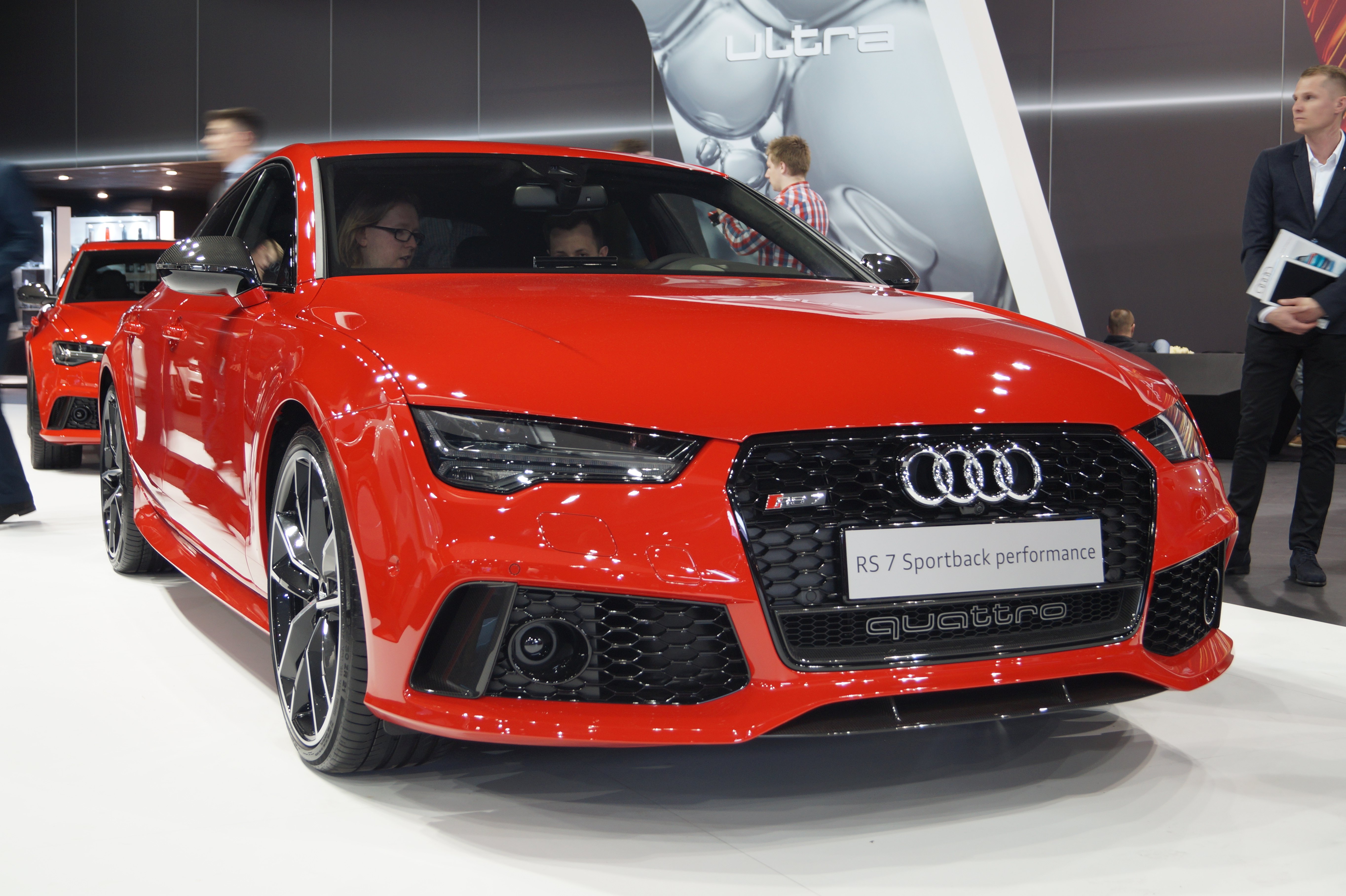 Audi RS 7 Sportback exterior specifications