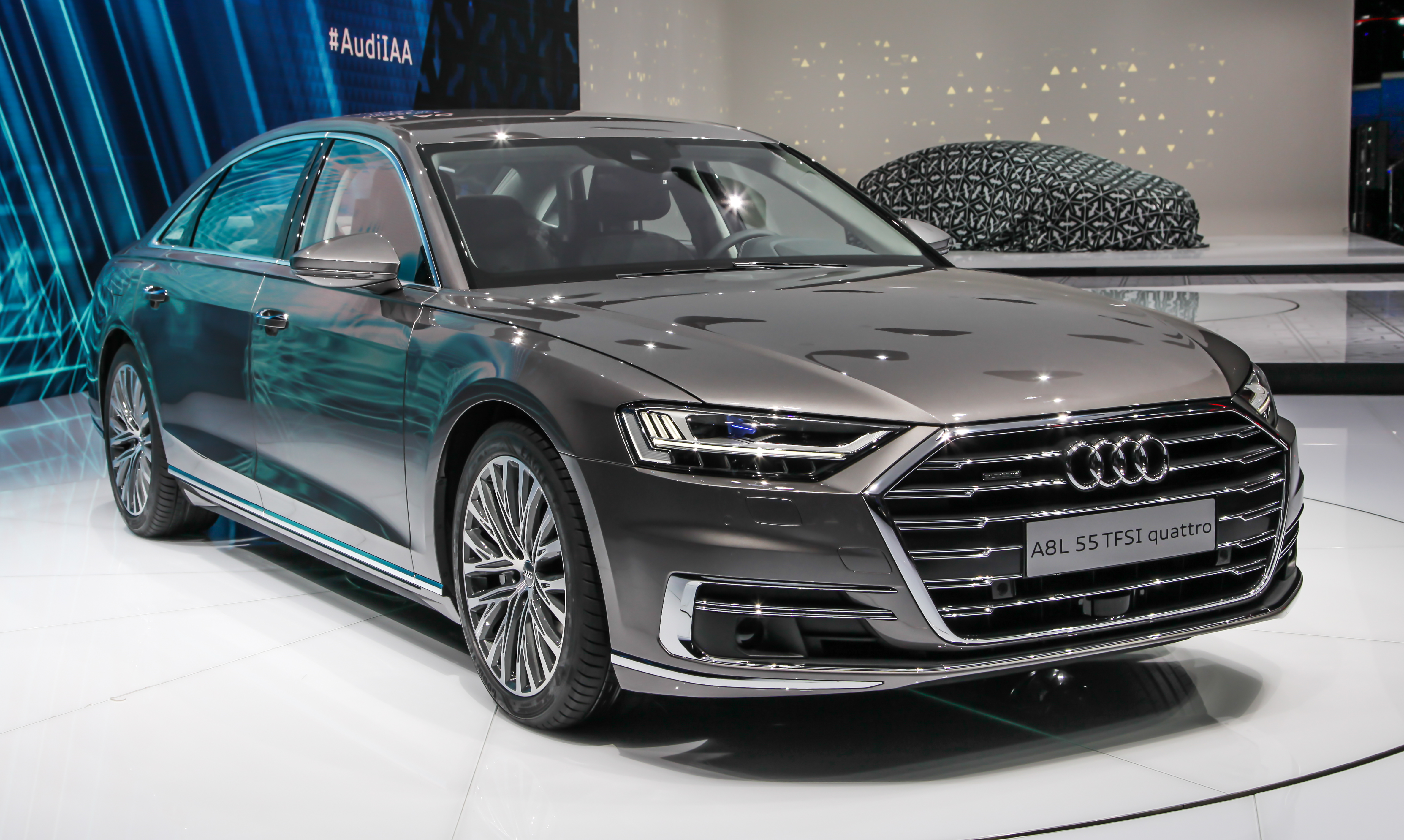 Audi A8 exterior specifications