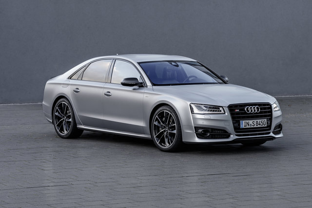 Audi S8 mod photo