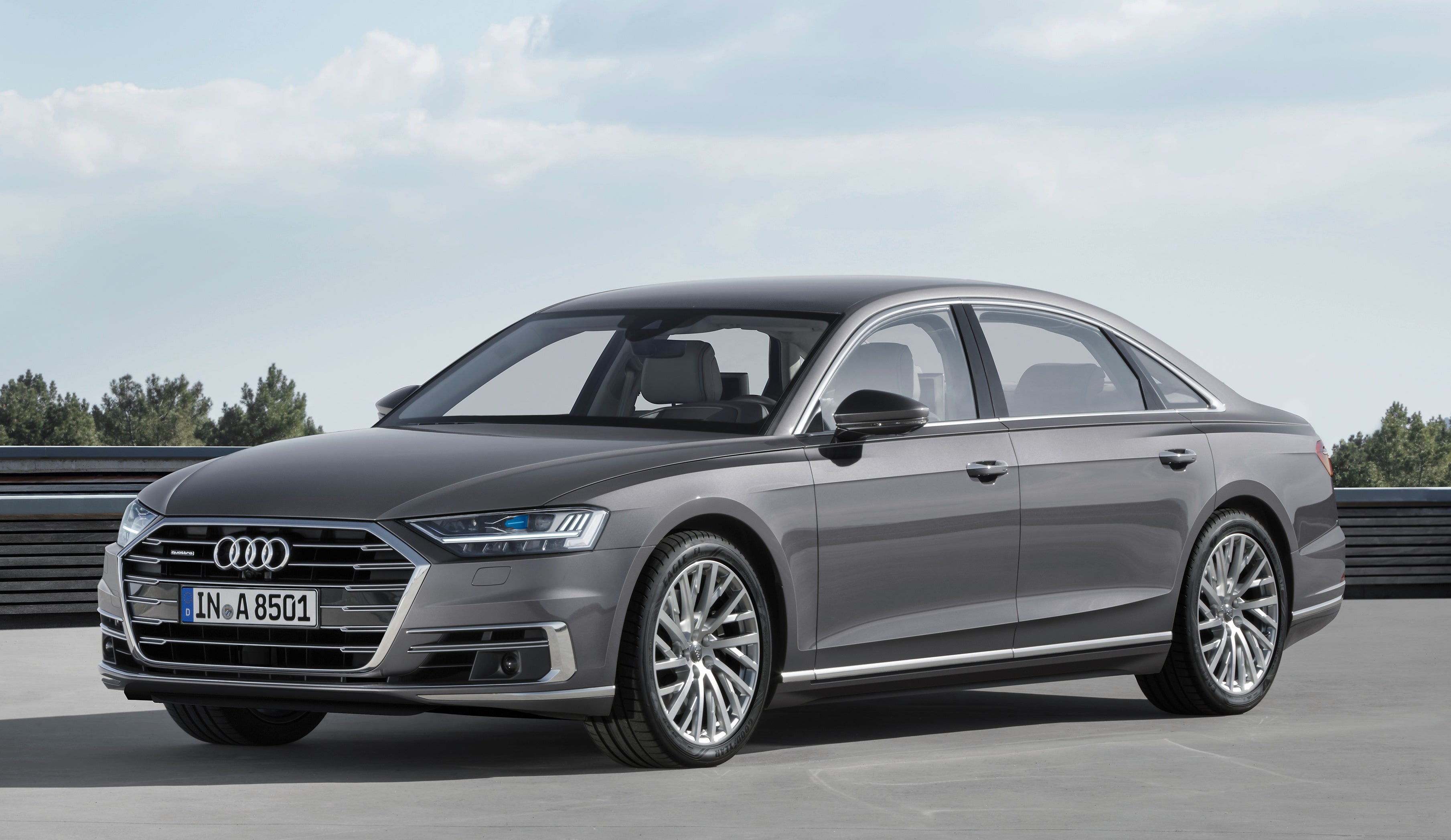 Audi S8 exterior restyling