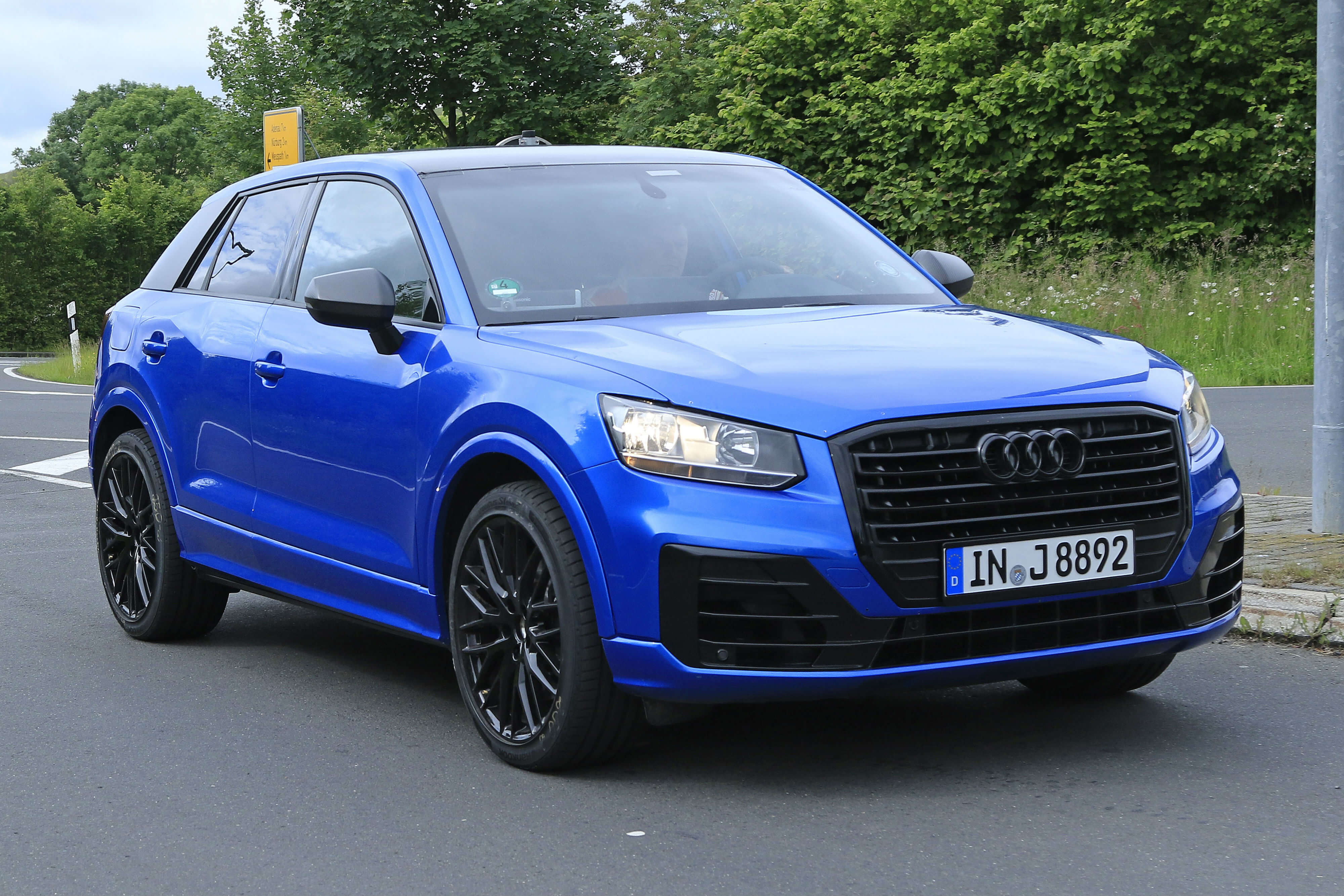 Audi SQ2 hd specifications