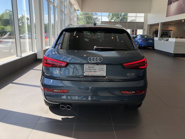 Audi RS Q3 best specifications