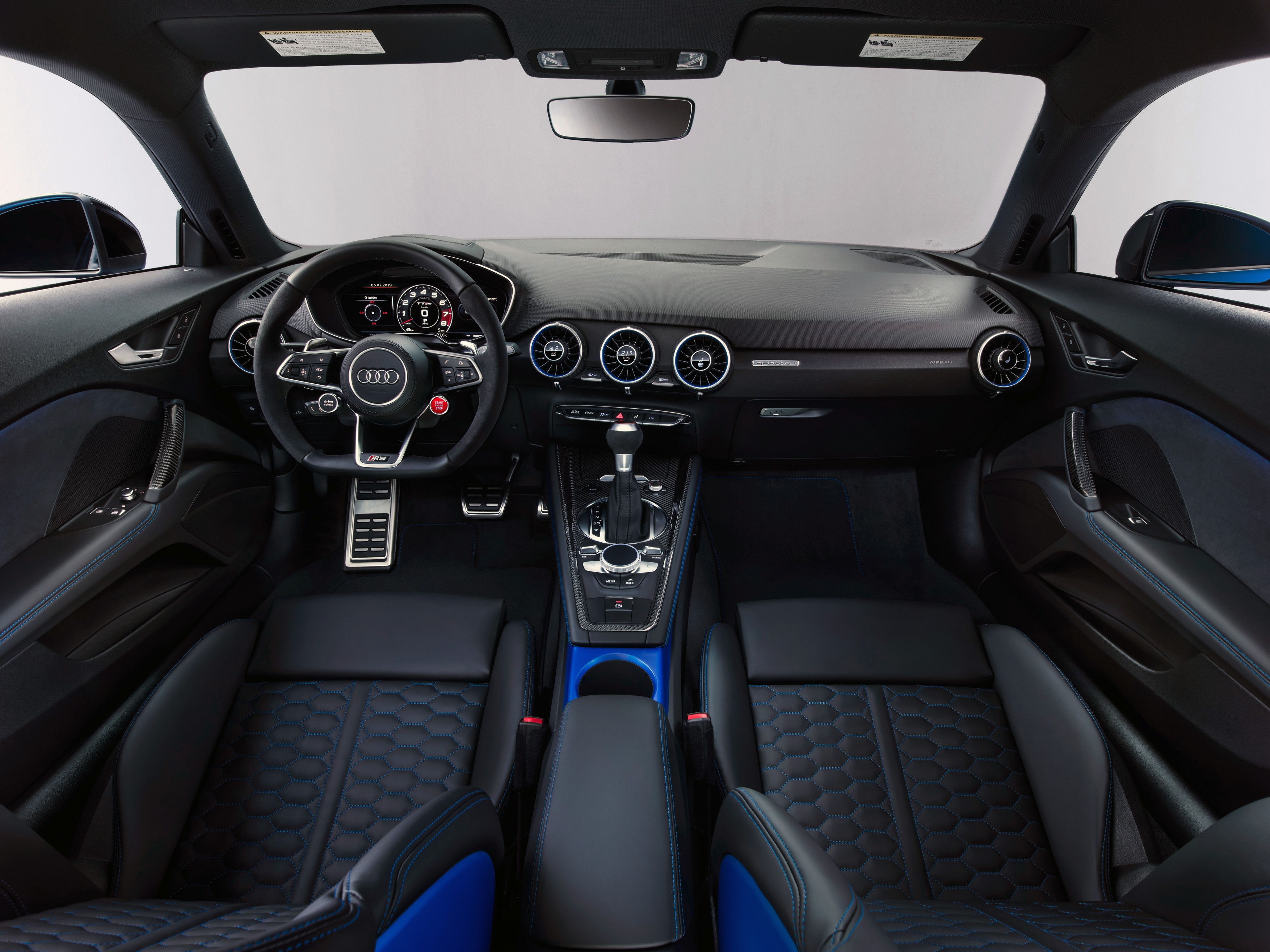 Audi RS Q3 hd 2019