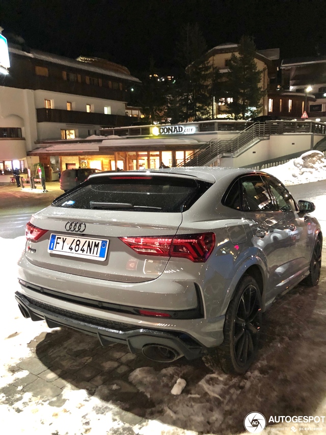 Audi RS Q3 Sportback interior model