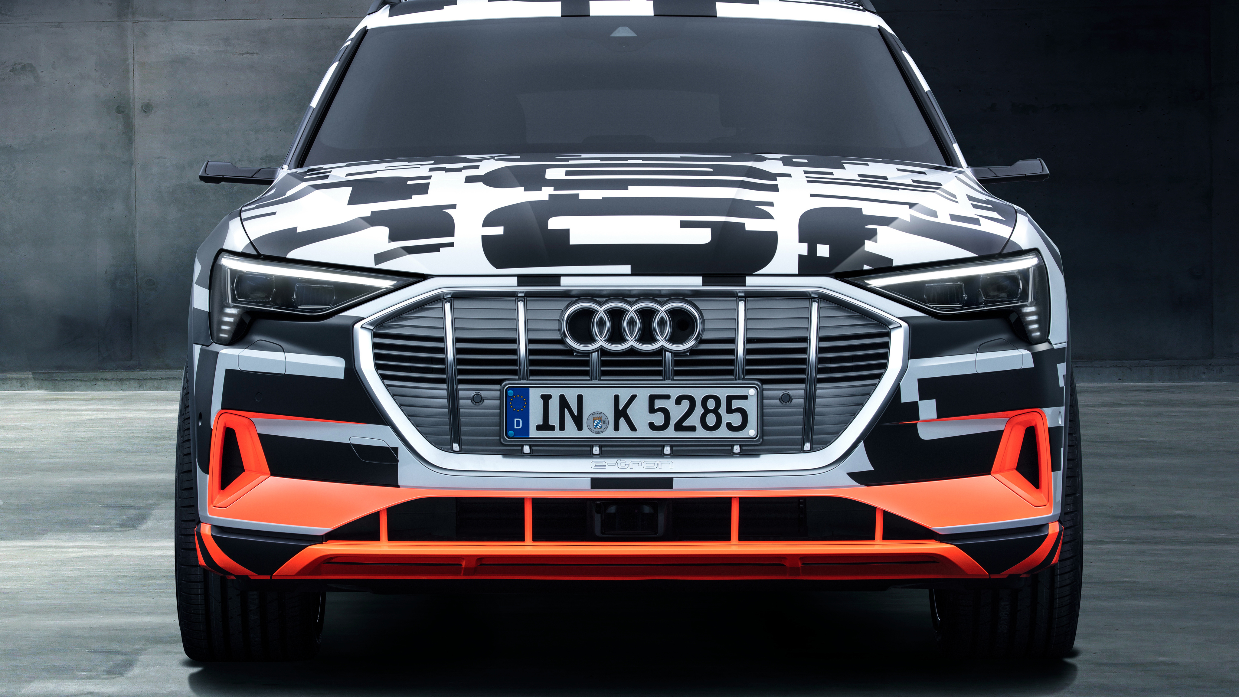 Audi e-tron 4k model