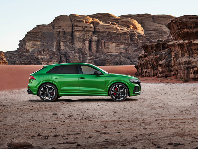 Audi RS Q8 auto show