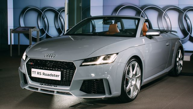 Audi TT RS Coupe accessories big