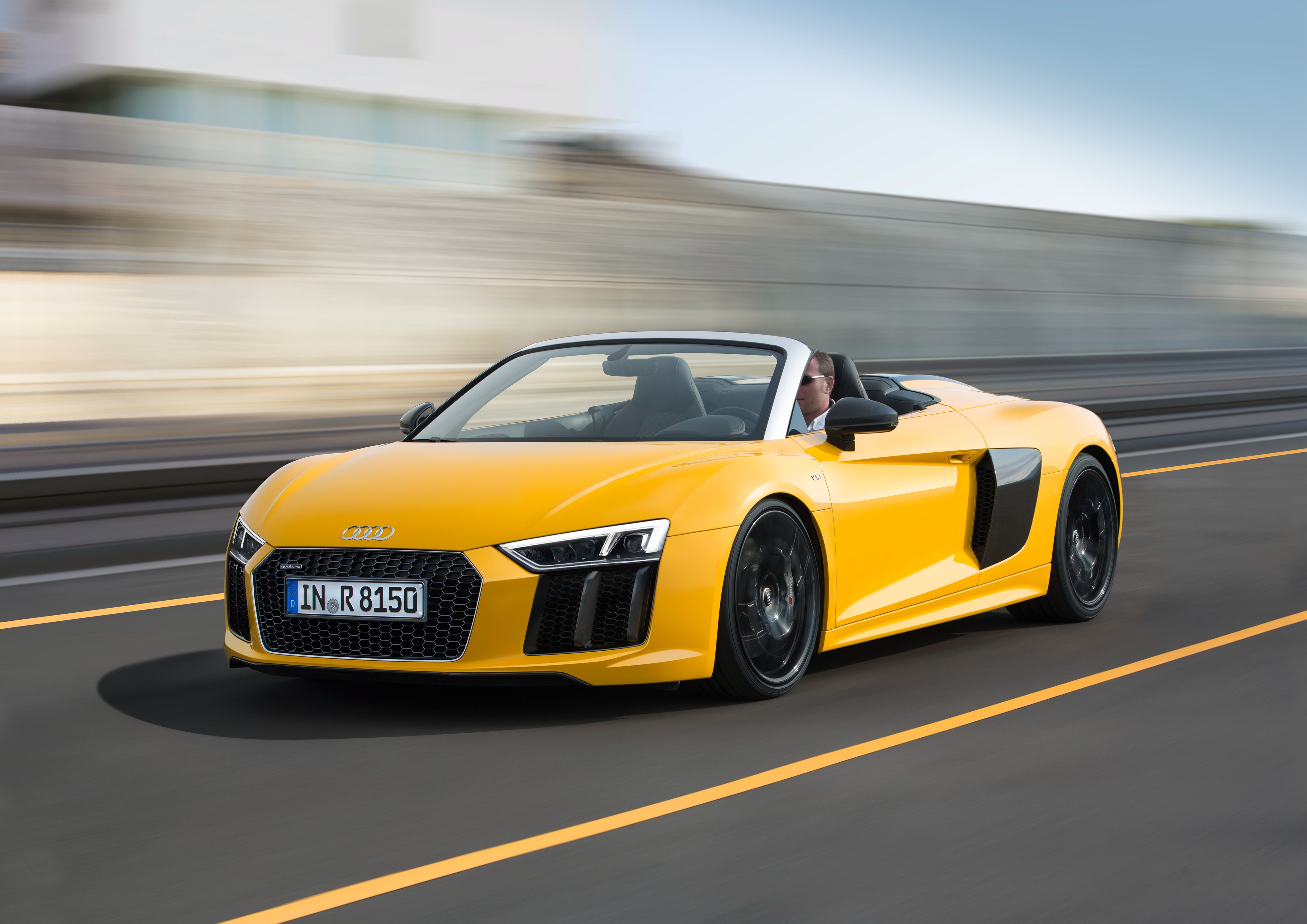 Audi R8 Coupe mod specifications
