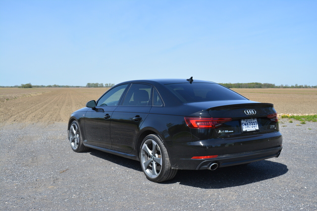 Audi A4 sedan 2019 Audi A4 4k photo