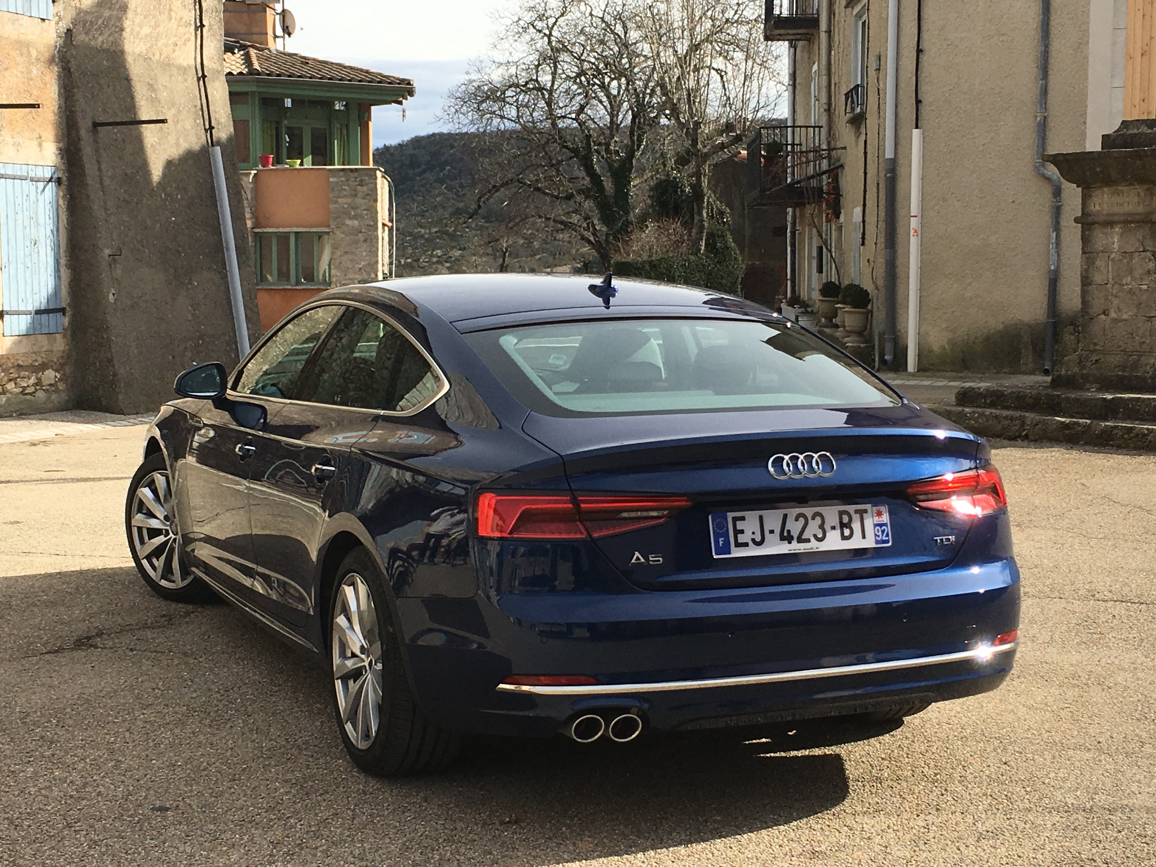 Audi A5 Sportback reviews big