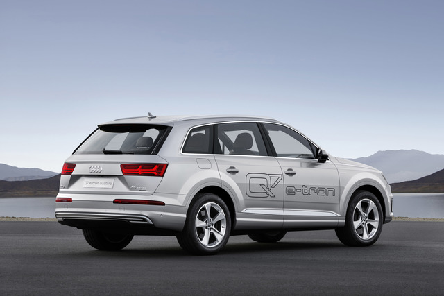 Audi Q7 e-tron quattro reviews 2019