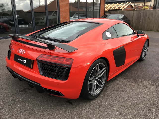 Audi R8 Coupe coupe specifications Audi R8 Coupe interior big