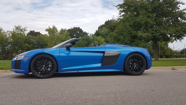 Audi R8 Spyder cabriolet photo Audi R8 Spyder modern 2018