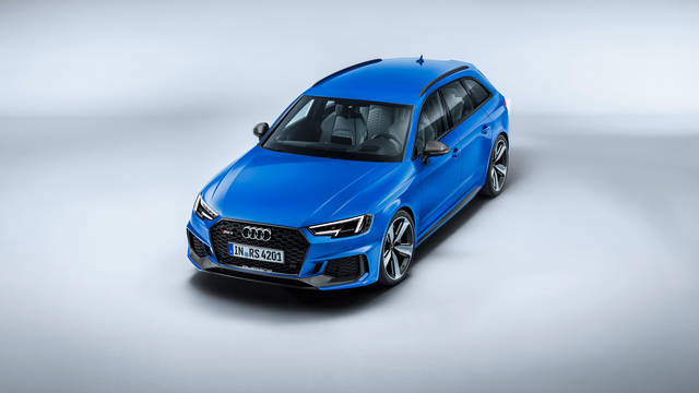 Audi RS4 Avant exterior model