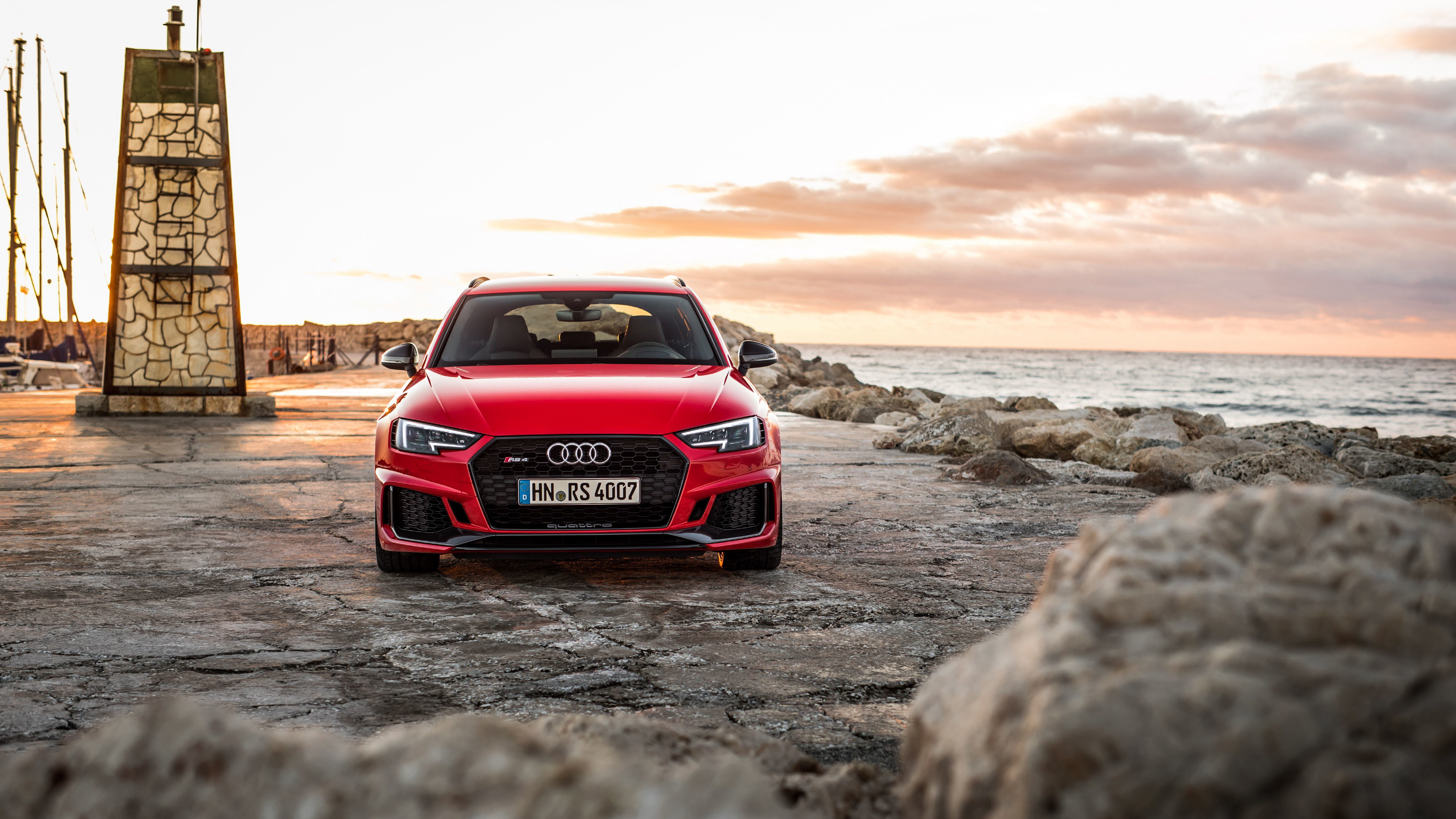 Audi RS4 Avant interior 2019