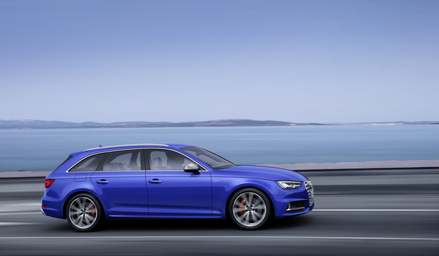 Audi S4 modern 2015