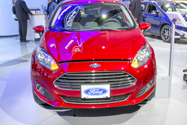 Ford Fiesta Active 4k big Ford Fiesta Active interior specifications
