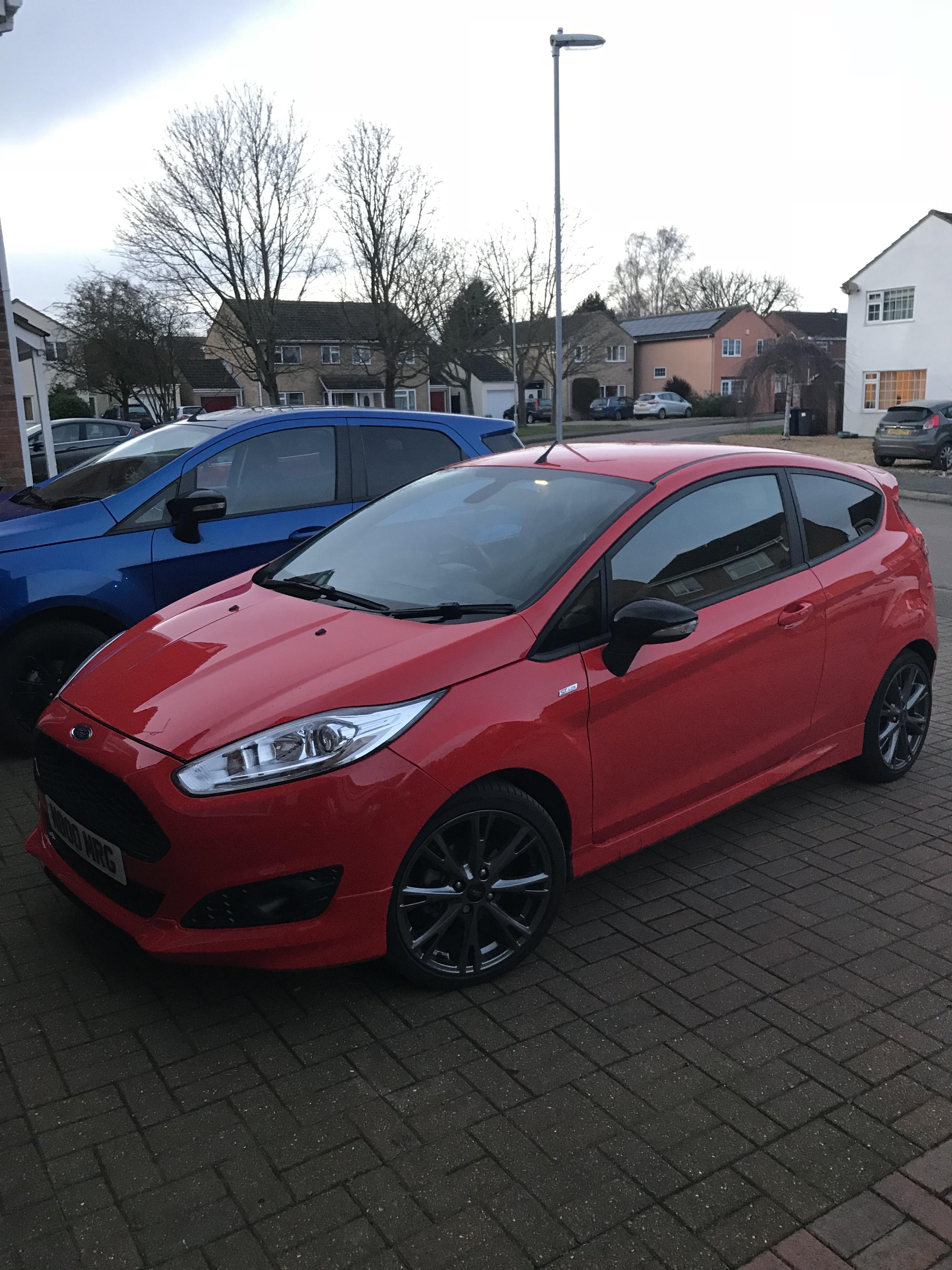 Ford Fiesta ST 3-door reviews specifications