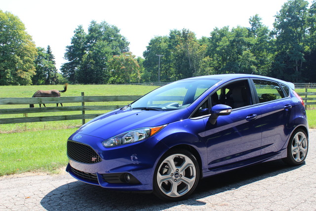 Ford Fiesta ST 5-door hatchback photo