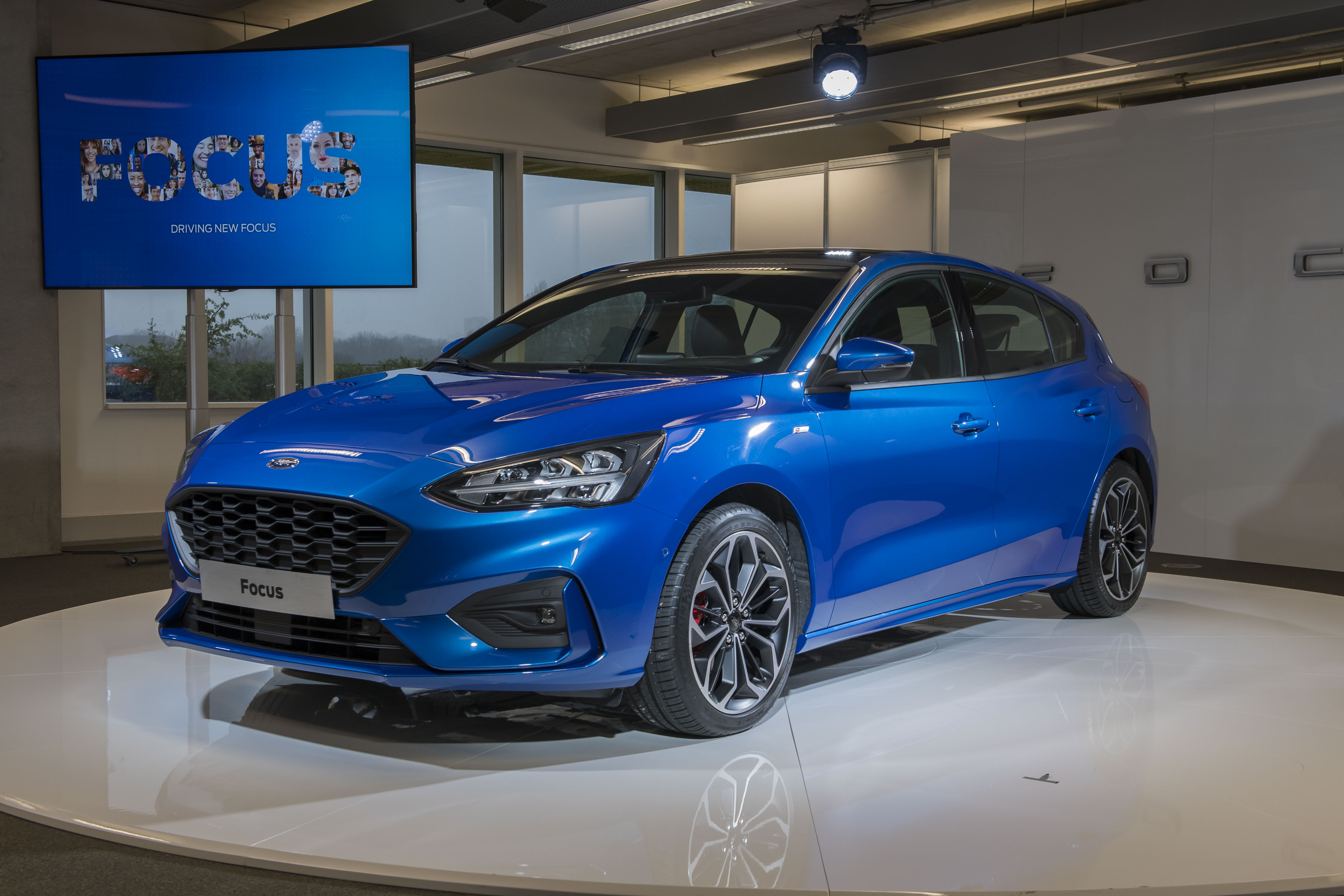 Ford Focus ST 4k restyling