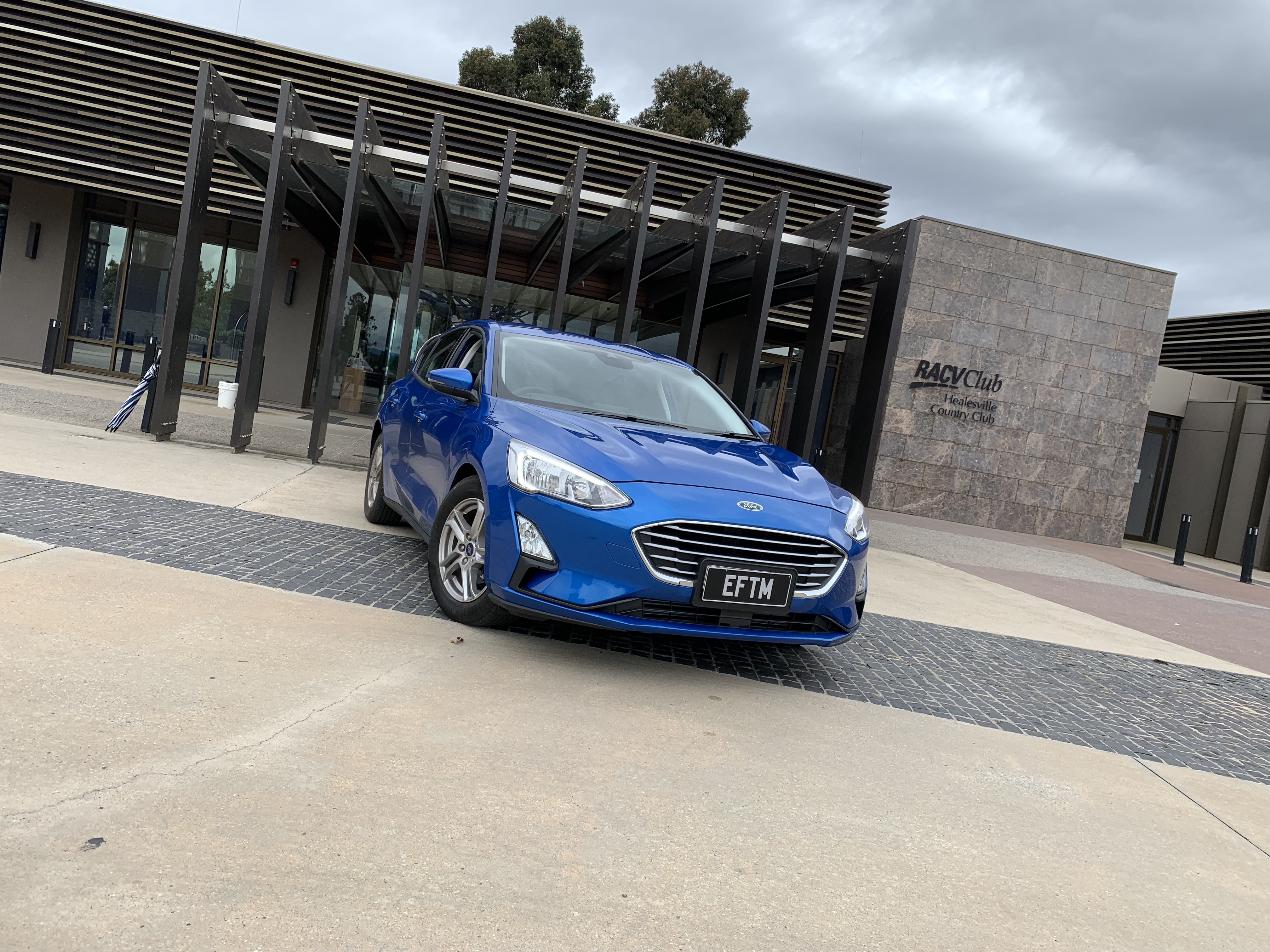 Ford Focus Wagon 4k specifications