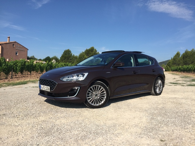 Ford Focus Wagon Active accessories model