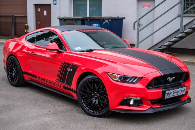 Ford Mustang hd specifications Ford Mustang coupe photo