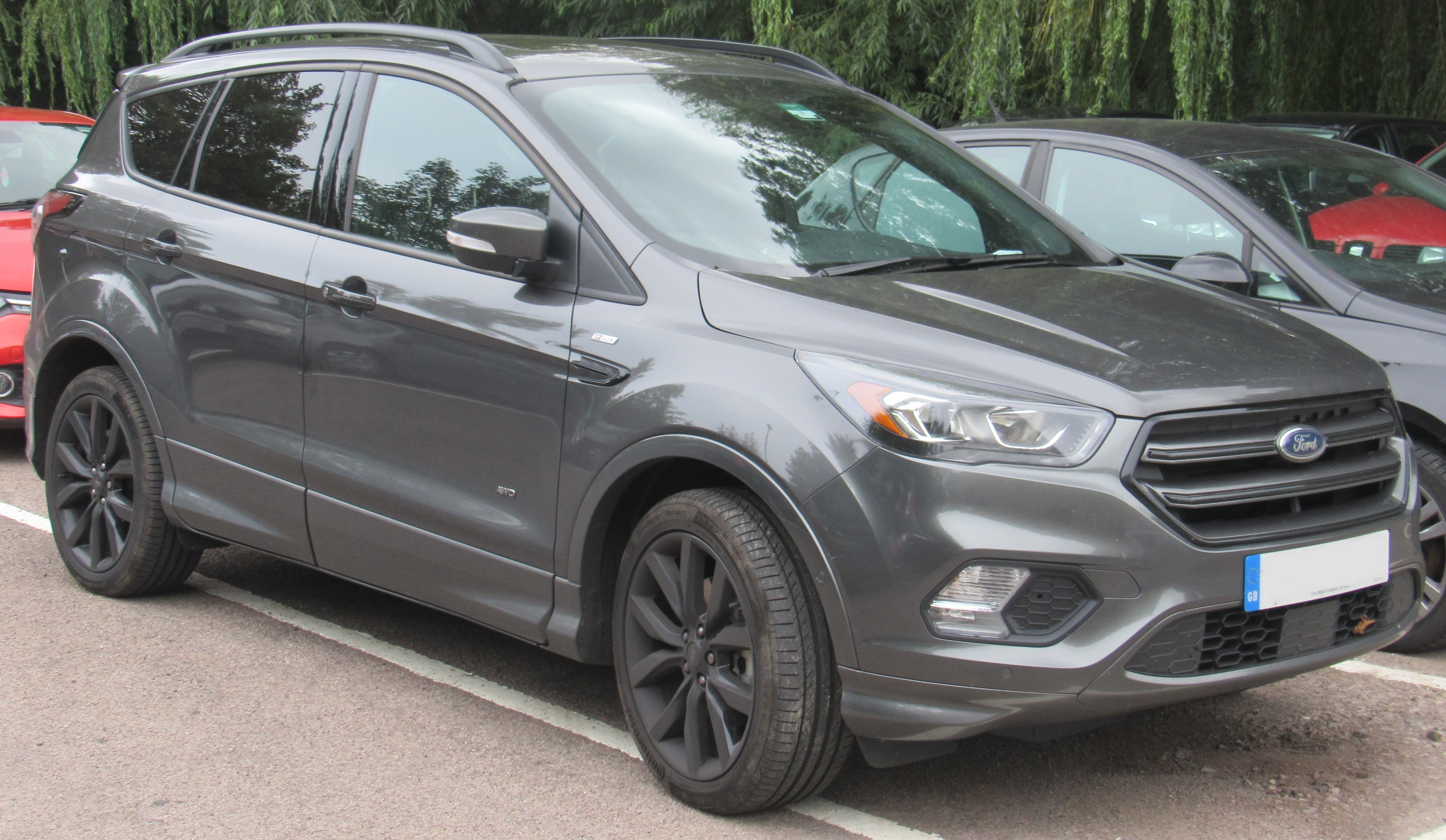 Ford Kuga exterior specifications