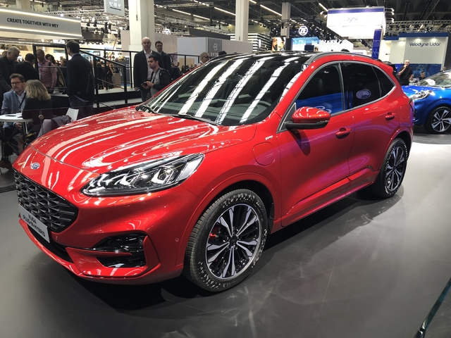 Ford Kuga reviews model Ford Kuga best specifications