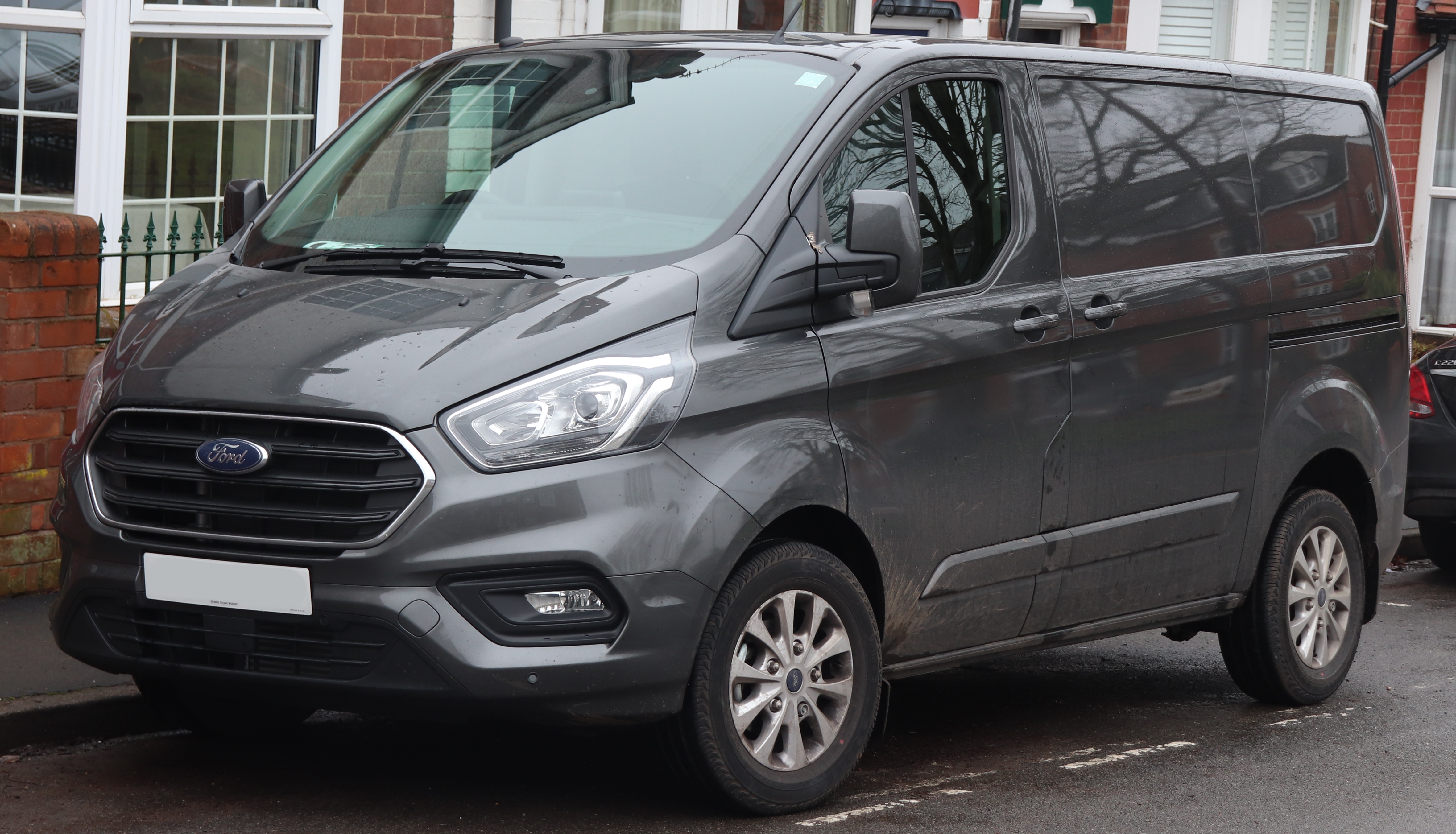 Ford Transit Connect 4k restyling