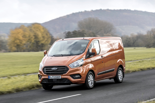Ford Tourneo Connect reviews restyling Ford Tourneo Connect interior specifications