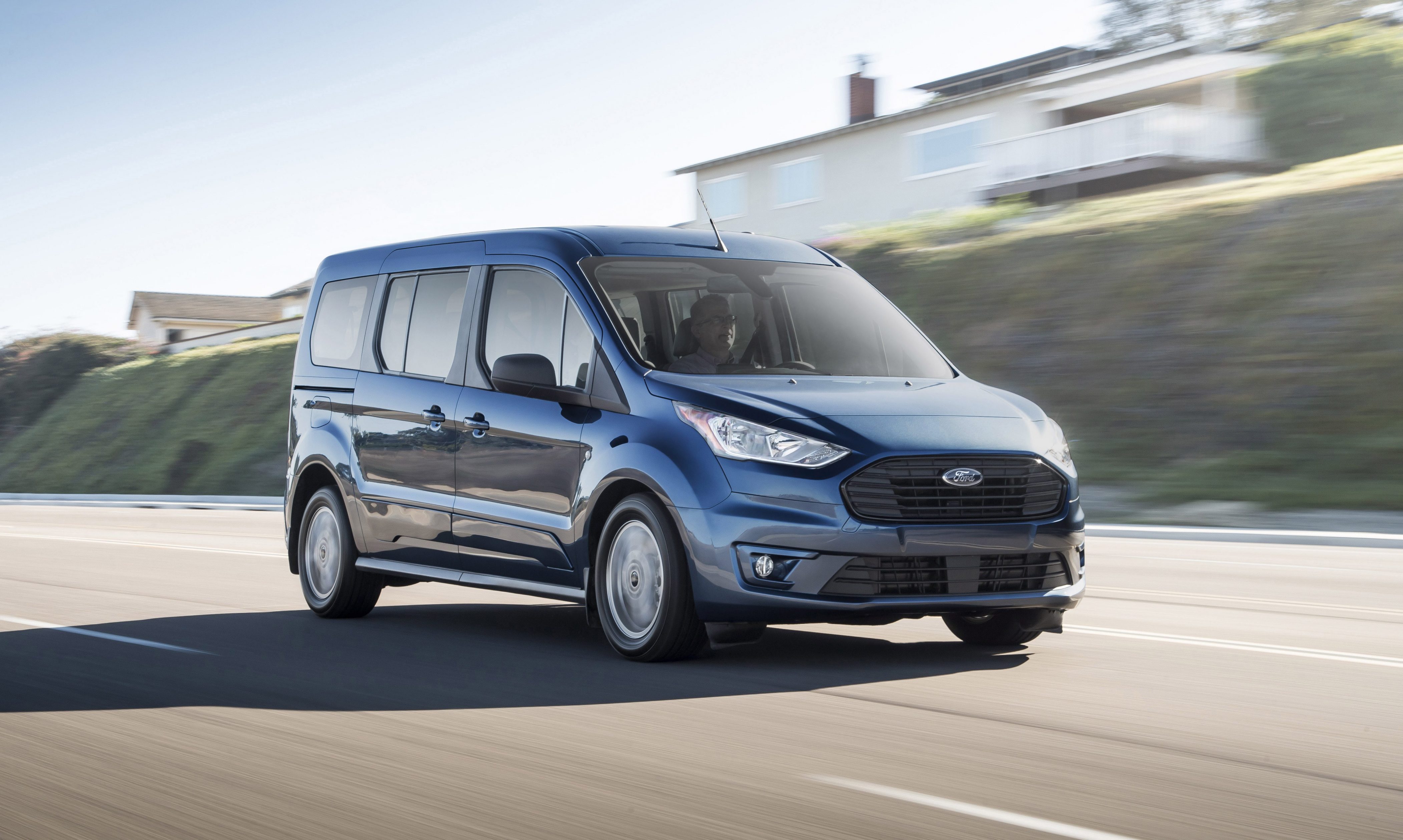 Ford Tourneo Connect exterior 2018