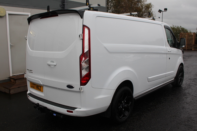 Ford Tourneo Custom modern specifications