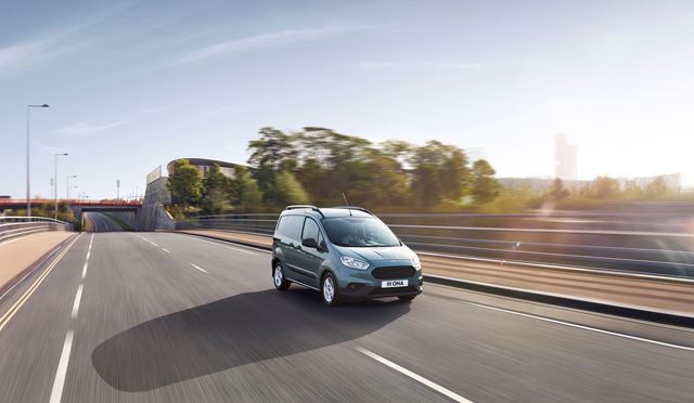 Ford Transit Courier modern big