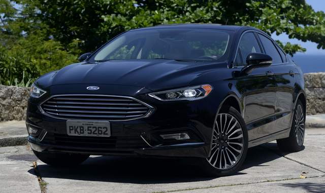 Ford Fusion mod photo