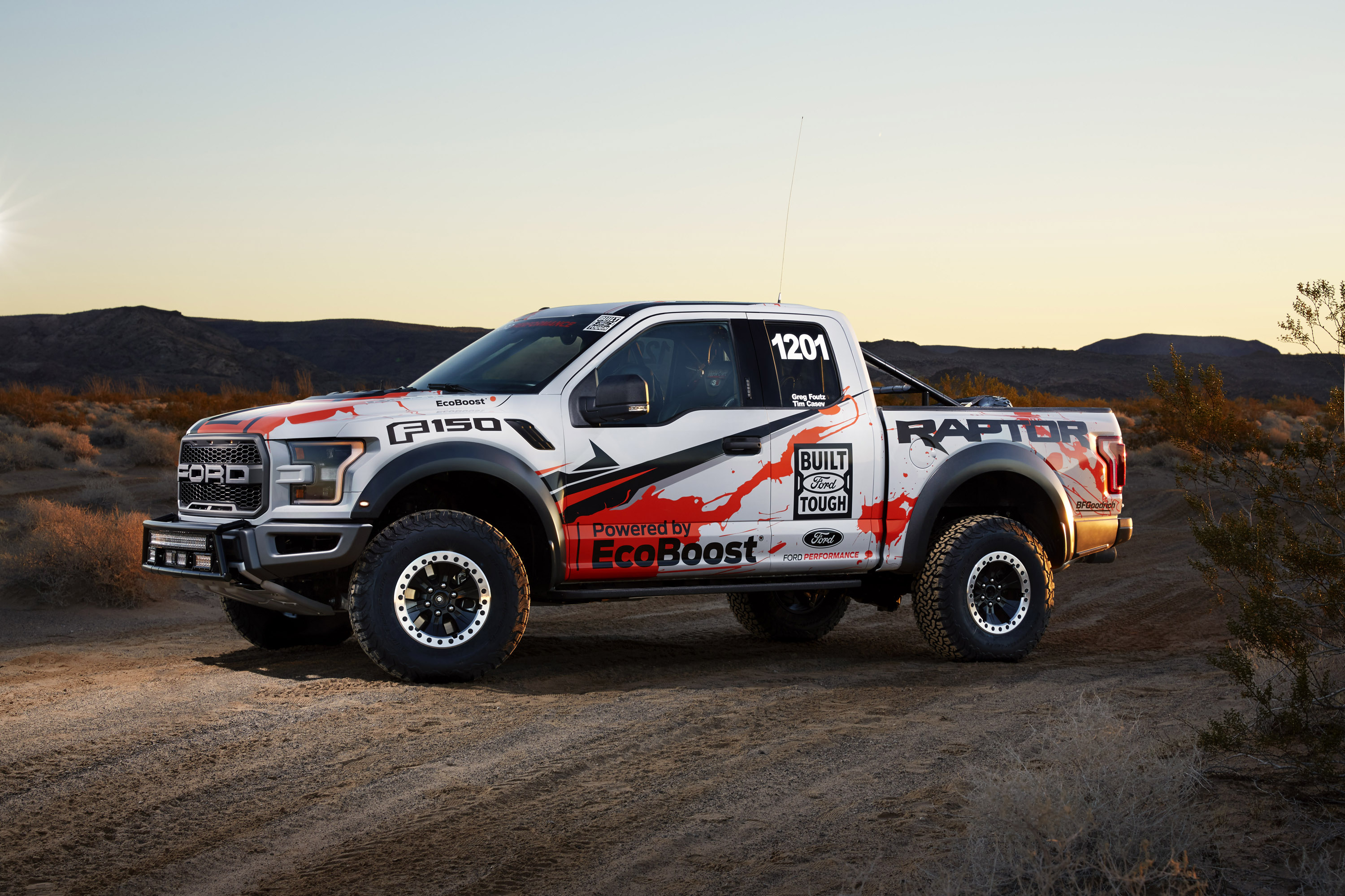 Ford F-150 Raptor modern specifications
