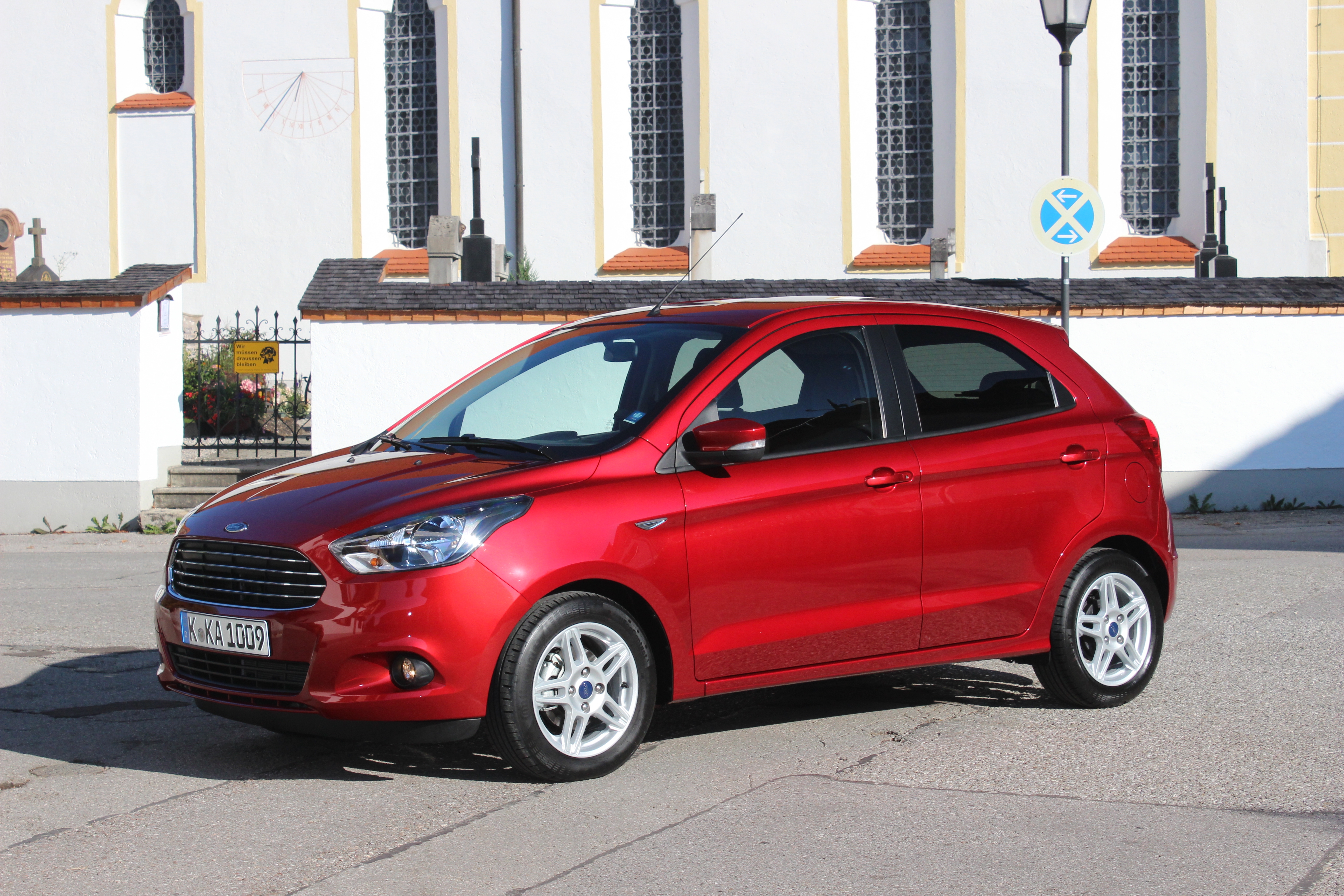 Ford Ka+ interior specifications