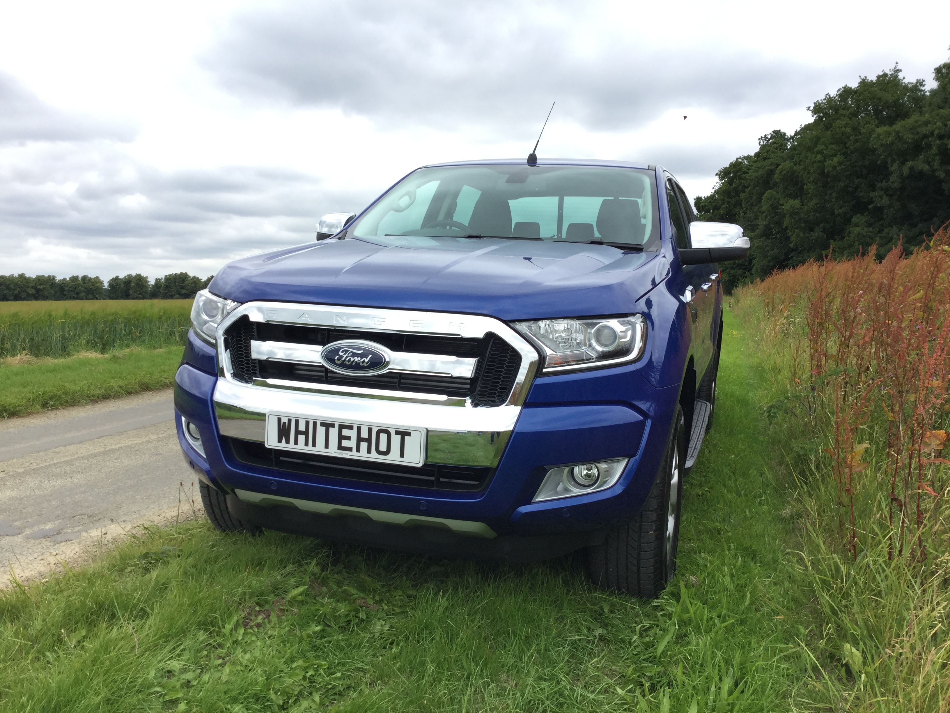 Ford Ranger Extra Cab accessories specifications
