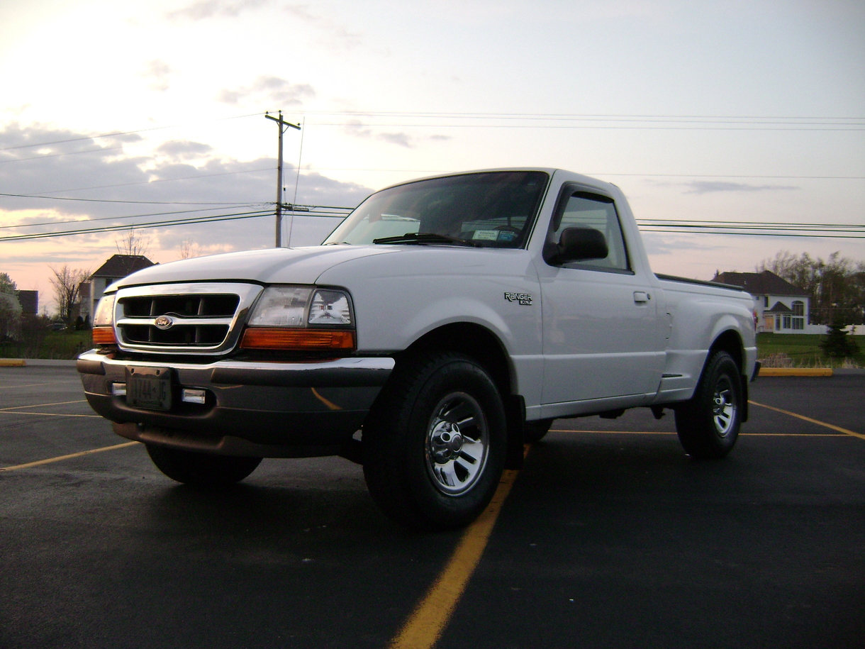 Single Cab Lowered Ford Ranger