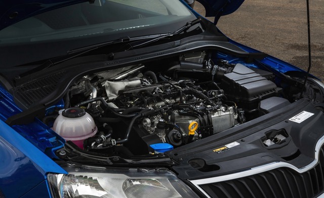 Skoda Rapid 4k photo